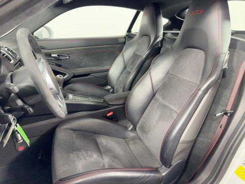 2016 Porsche Cayman GTS