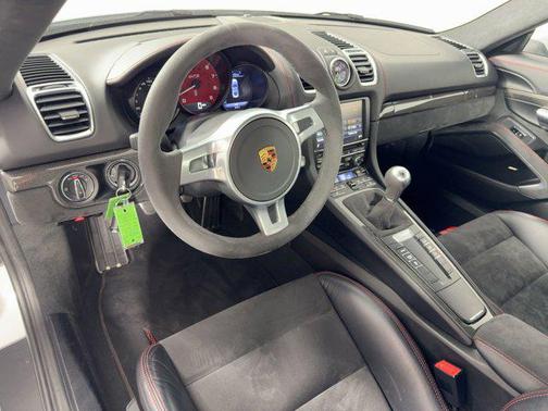 2016 Porsche Cayman GTS