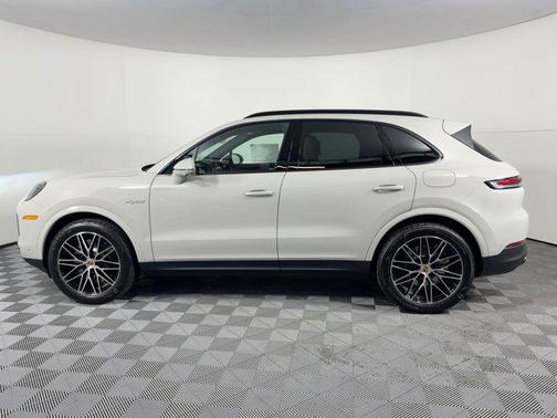 2026 Porsche Cayenne Cayenne