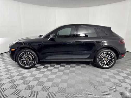 2018 Porsche Macan S