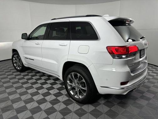 2019 Jeep Grand Cherokee Summit