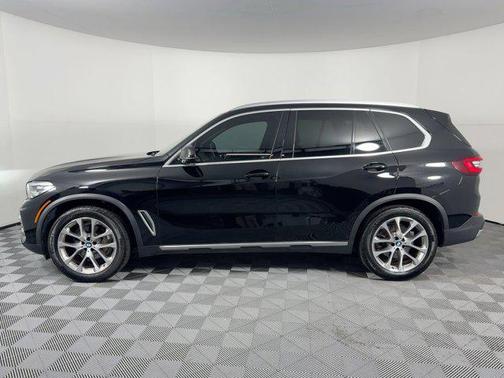 2022 BMW X5 sDrive40i