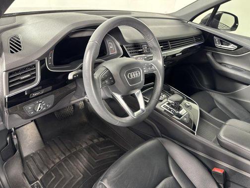 2017 Audi Q7 3.0T Premium