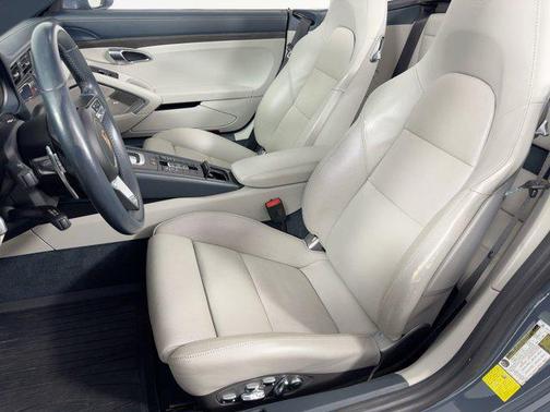 2017 Porsche 911 Turbo S