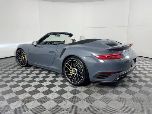 2017 Porsche 911 Turbo S