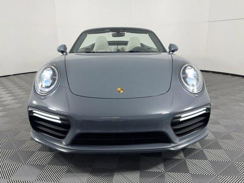 2017 Porsche 911 Turbo S