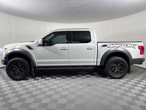 2017 Ford F-150 Raptor