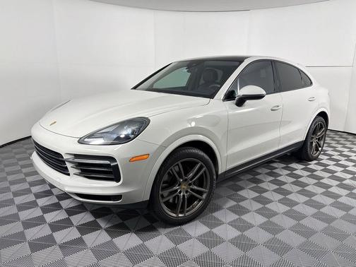 Chalk 2021 Porsche Cayenne Cayenne