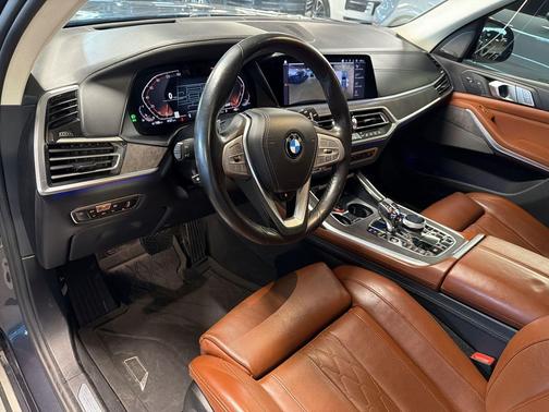 Arctic Gray Metallic 2019 BMW X7 xDrive50i