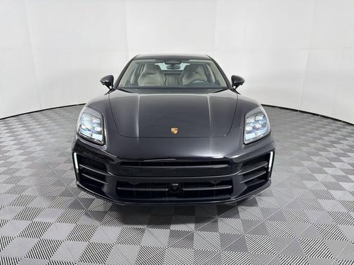 Jet Black Metallic 2026 Porsche Panamera RWD