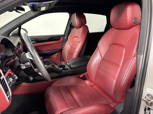2022 Porsche Cayenne AWD