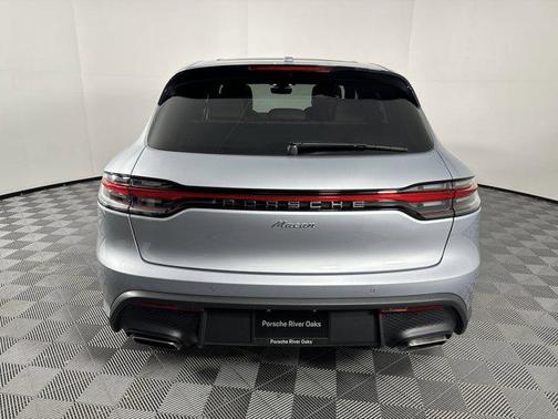 2025 Porsche Macan AWD