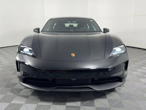 2025 Porsche Taycan RWD