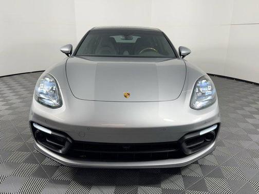 2023 Porsche Panamera Platinum Edition