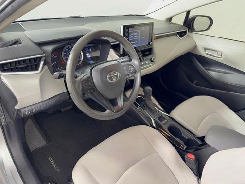Classic Silver Metallic 2020 Toyota Corolla LE