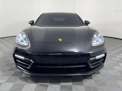 2020 Porsche Panamera GTS