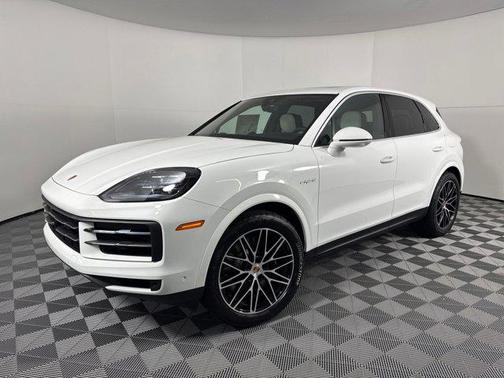 2026 Porsche Cayenne E-Hybrid