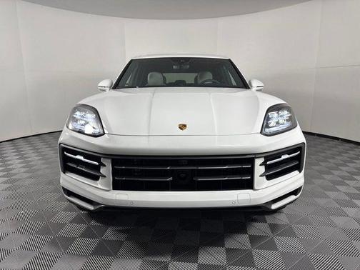 2026 Porsche Cayenne E-Hybrid