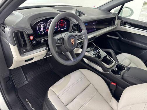 2026 Porsche Cayenne E-Hybrid