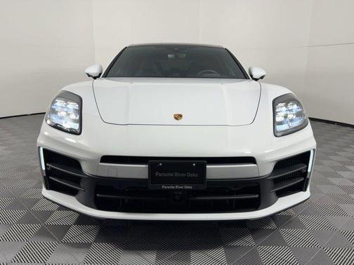 2025 Porsche Panamera 4S