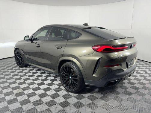 2022 BMW X6 xDrive40i