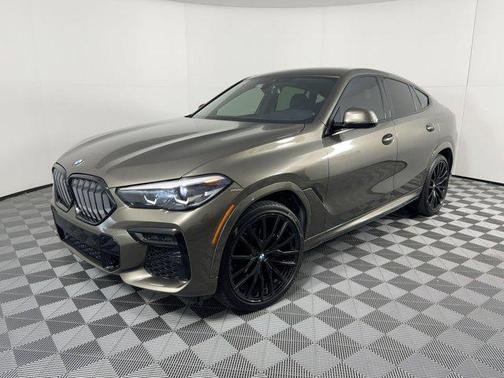 2022 BMW X6 xDrive40i