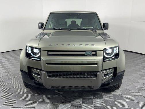 2022 Land Rover Defender 110 X-Dynamic SE