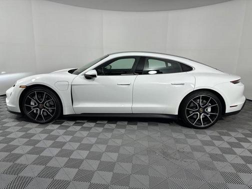 2021 Porsche Taycan 4S