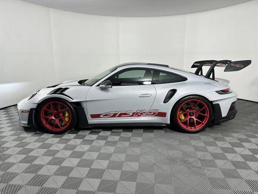 2025 Porsche 911 GT3 RS