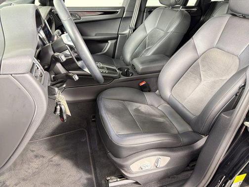 Black 2021 Porsche Macan Macan