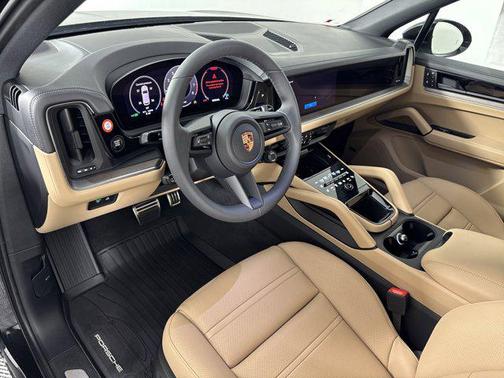 2025 Porsche Cayenne S