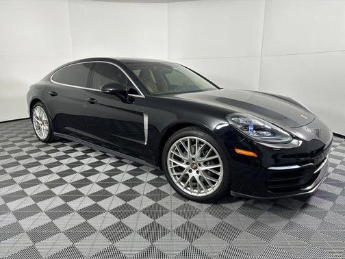 2021 Porsche Panamera 4 Executive