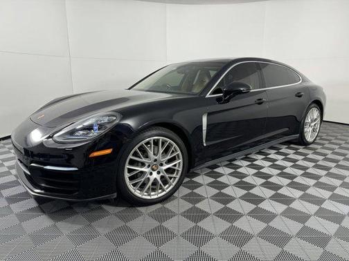 2021 Porsche Panamera 4 Executive