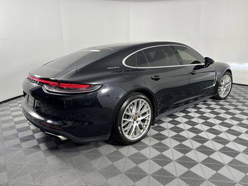 2021 Porsche Panamera 4 Executive