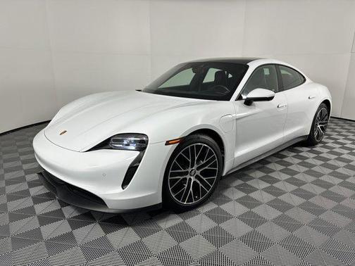 2022 Porsche Taycan RWD