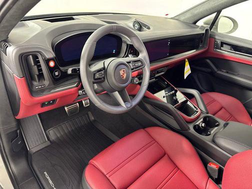 2026 Porsche Cayenne GTS