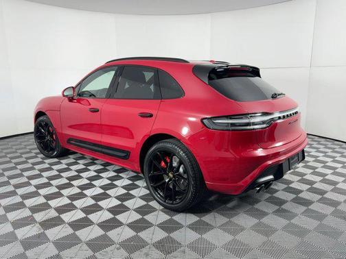 2026 Porsche Macan GTS
