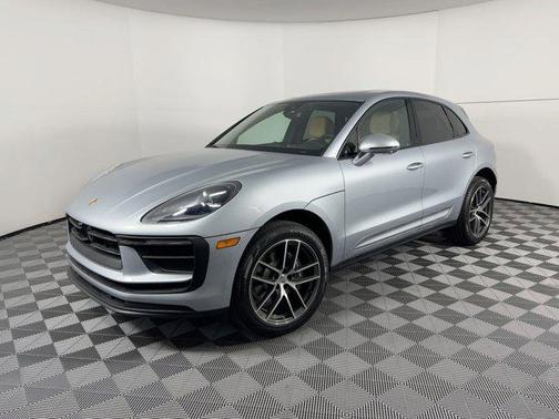 2026 Porsche Macan AWD