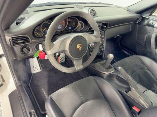 2010 Porsche 911 GT3 RS