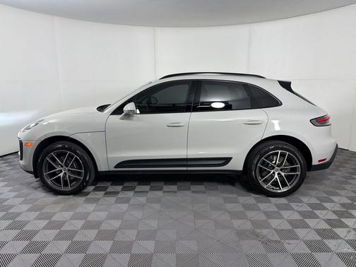 Chalk 2026 Porsche Macan Macan