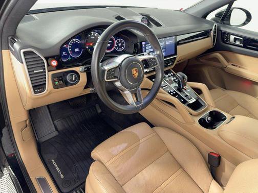 2020 Porsche Cayenne Cayenne