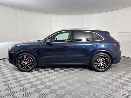 2025 Porsche Cayenne Cayenne S E-Hybrid