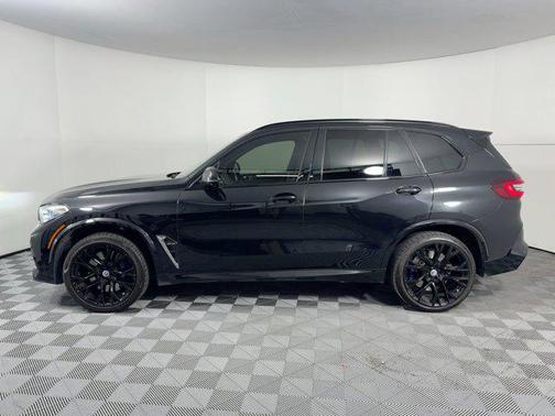 2022 BMW X5 M Base