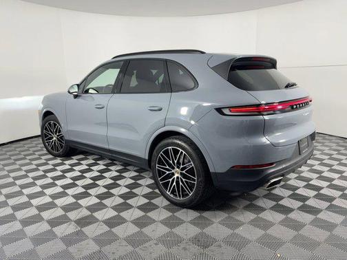 2024 Porsche Cayenne Cayenne