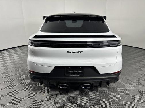 2025 Porsche Cayenne Turbo GT