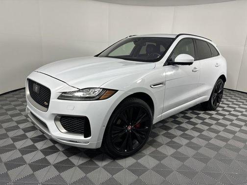 2017 Jaguar F-PACE S
