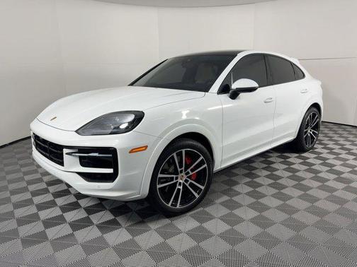2024 Porsche Cayenne S