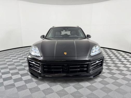 Black 2024 Porsche Cayenne Cayenne
