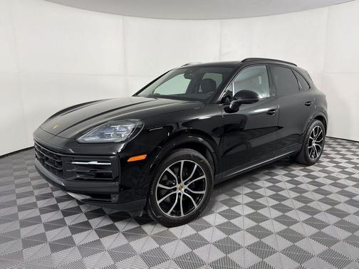 Black 2024 Porsche Cayenne Cayenne