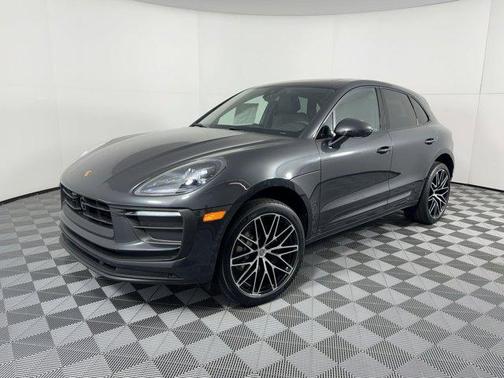 2026 Porsche Macan AWD